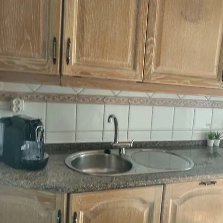 Watching Ciro Lissabon